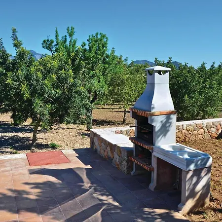 Dom wakacyjny Beautiful In Santa Maria With Kitchen